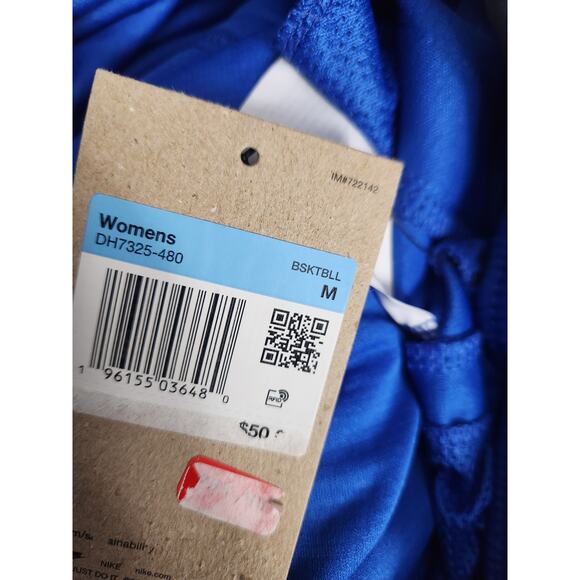 Nike Crossover basketball shorts NWT women's medium - Picture 3 of 3